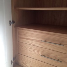 oak lined wardrobe6.jpg