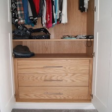 oak lined wardrobe2.jpg